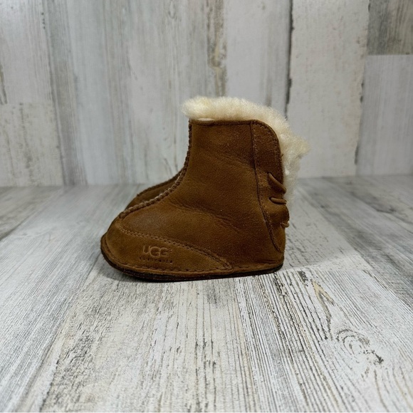 UGG Boo Bootie Baby Boots Chestnut Brown Shearling Cuff Lace #134 - Picture 1 of 11